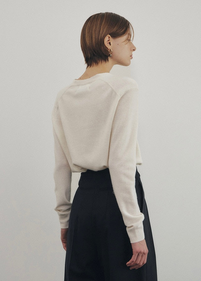Elborn | Tiana V-neck Knit Top (Ivory)