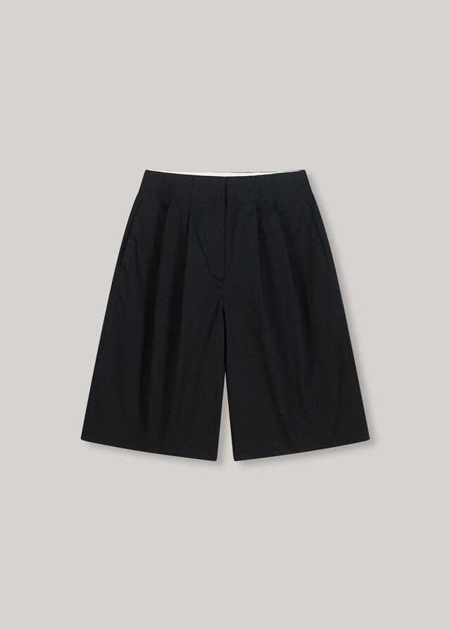 ELBORN | Theo Bermuda Pants (Black) Expected ship to 05/09/2025
