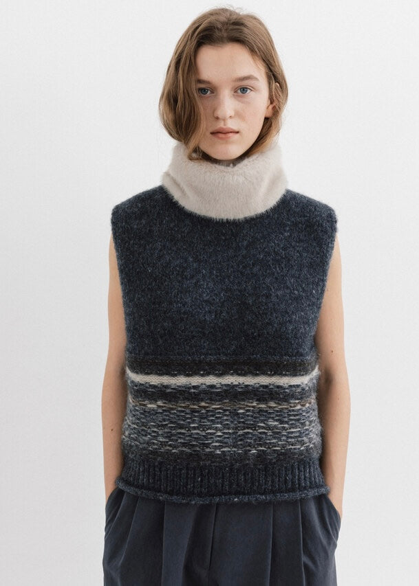 MOIA | Grain Vest (Gray) Expected ship to 12/12/2025