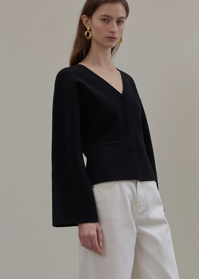 ELBORN | Riven V-neck Silk Knit Jacket (Black)