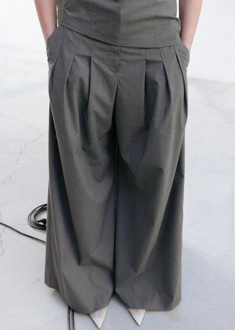 LEHA | Taylor Pleated Pants (Dark Grey)