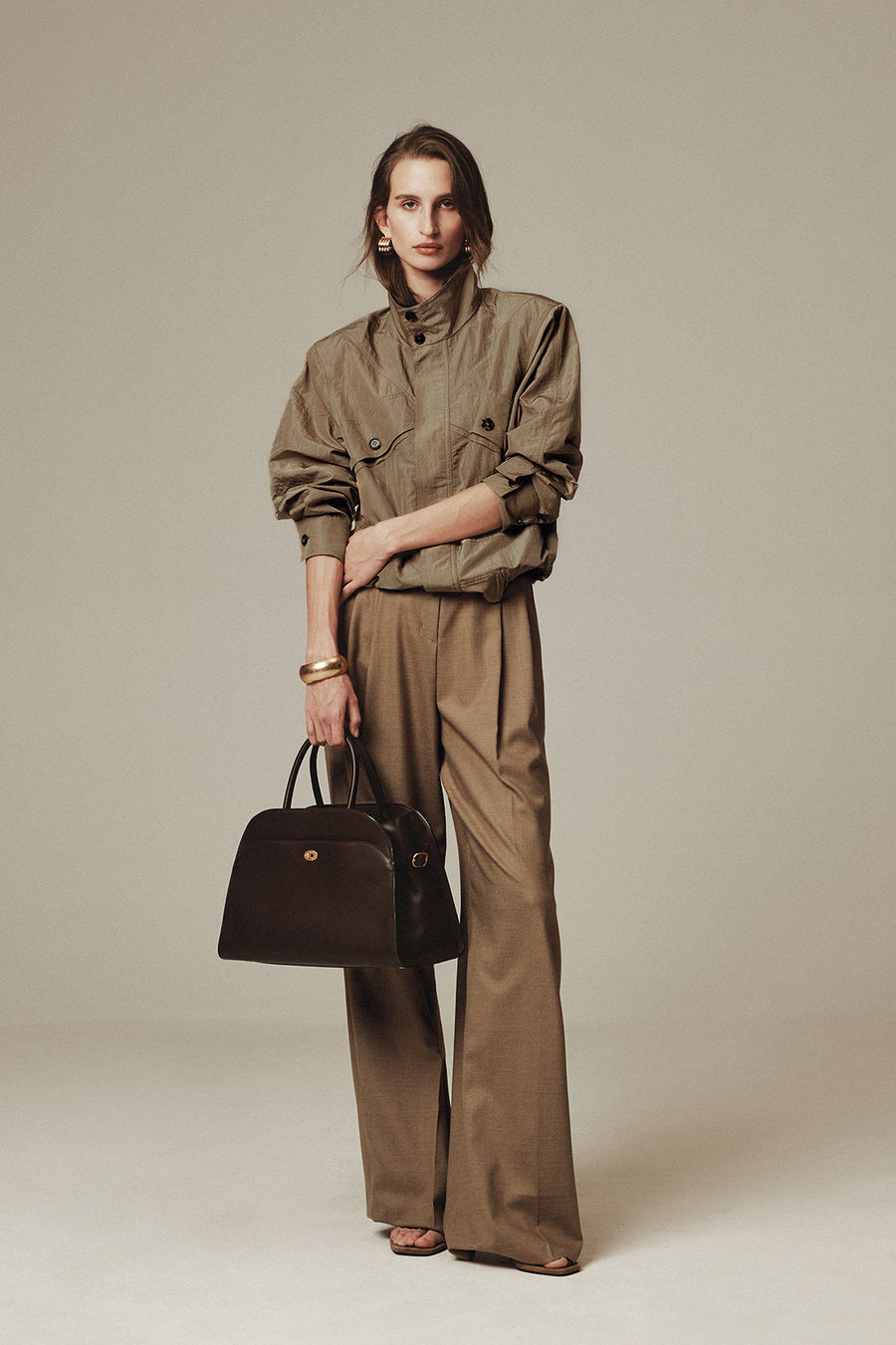 ELBORN | Loulou Bomber Jacket (Beige) – YEAR END