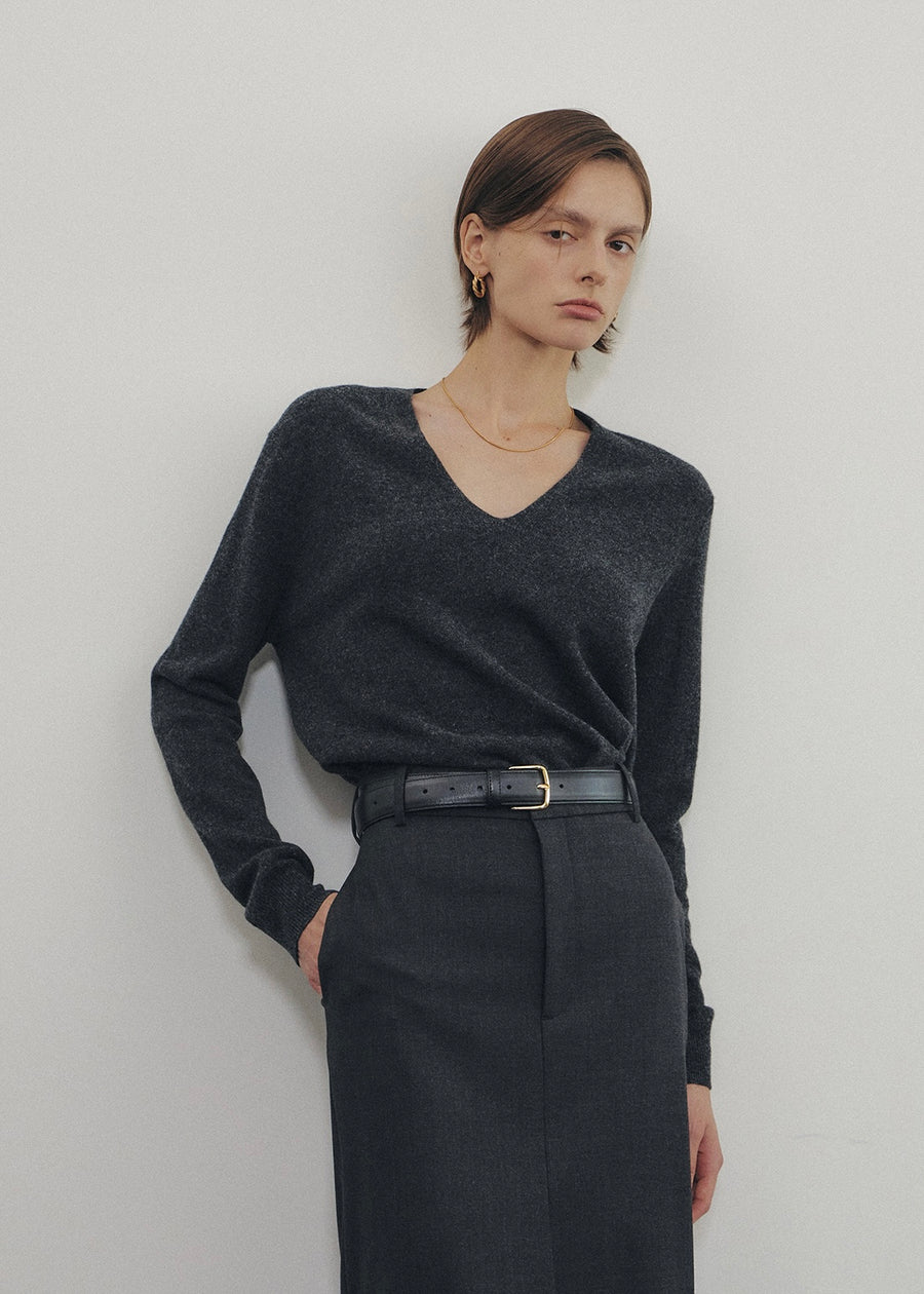 Elborn | Tiana V-neck Knit Top (Charcoal)