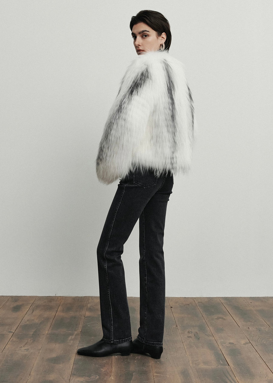ELBORN | [Earlybird 10%] Blair Fox Fur Jacket (White) Expected ship to 12/12/2025