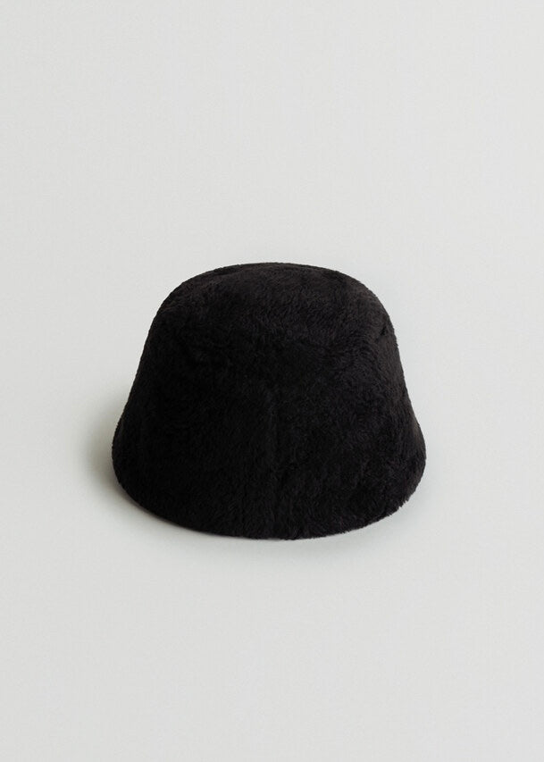 MOIA | Fur Bucket Hat (Black) Expected ship to 12/12/2025