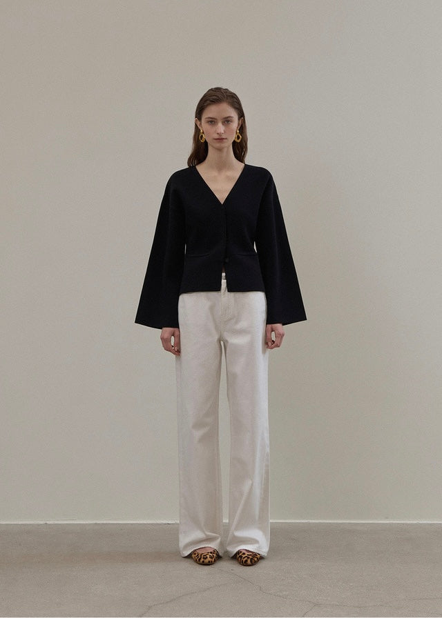 ELBORN | Riven V-neck Silk Knit Jacket (Black)