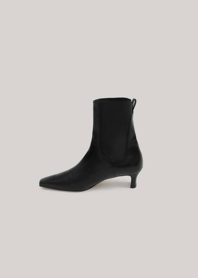 ELBORN | Vendome Leather Ankle Boots (Black) Expected to ship 12/29/2023