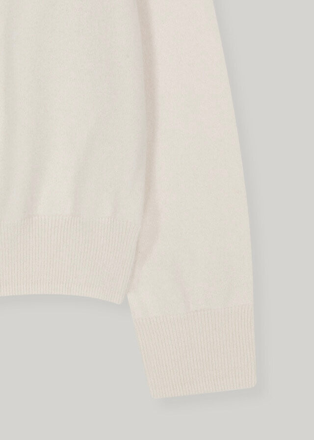 Elborn | Tiana V-neck Knit Top (Ivory)