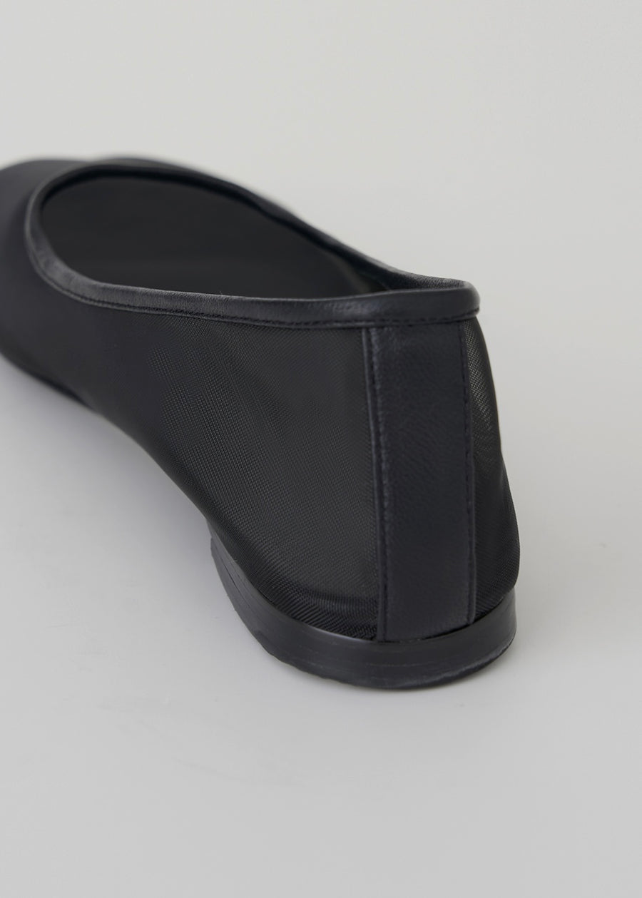 MOIA | Mesh Flat Shoes (Black)