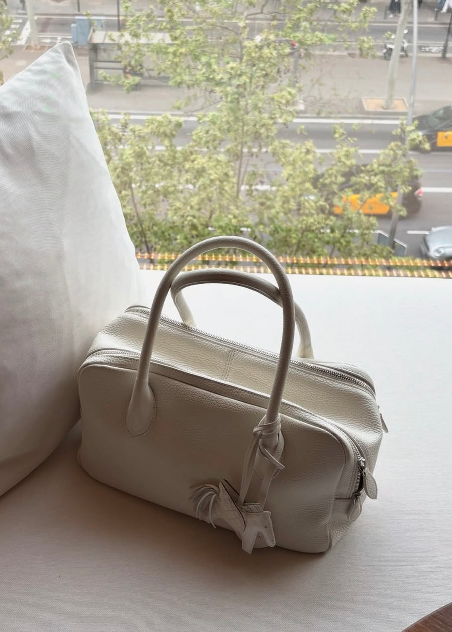 ELBORN | [LIMITED] Bonner Square Leather Bag (White) Expected ship to 05/16/2025