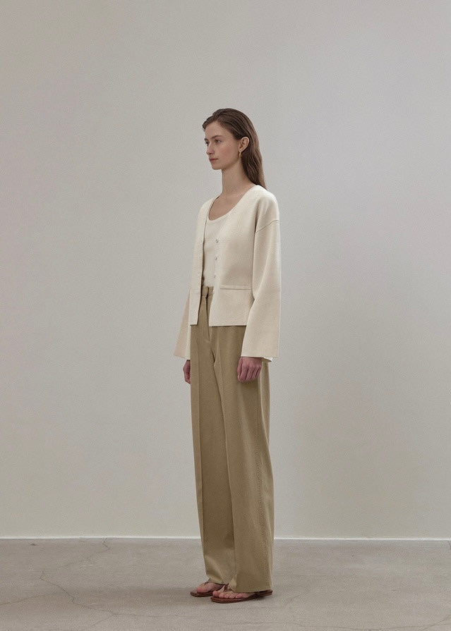 ELBORN | Riven V-neck Silk Knit Jacket (Ivory)