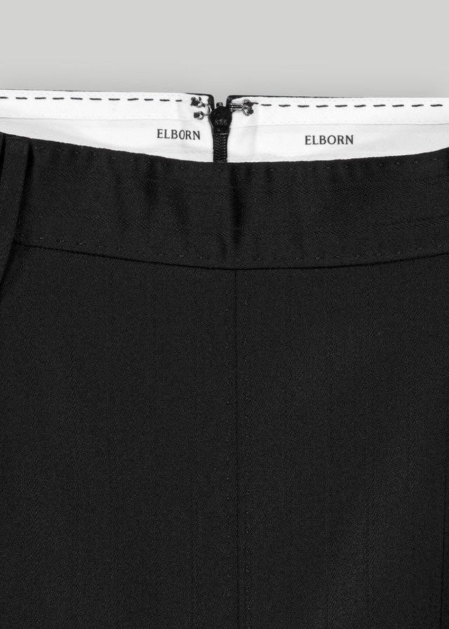 ELBORN | Karena Slit Long Skirt (Black Stripe) Expected ship to 09/12/2025