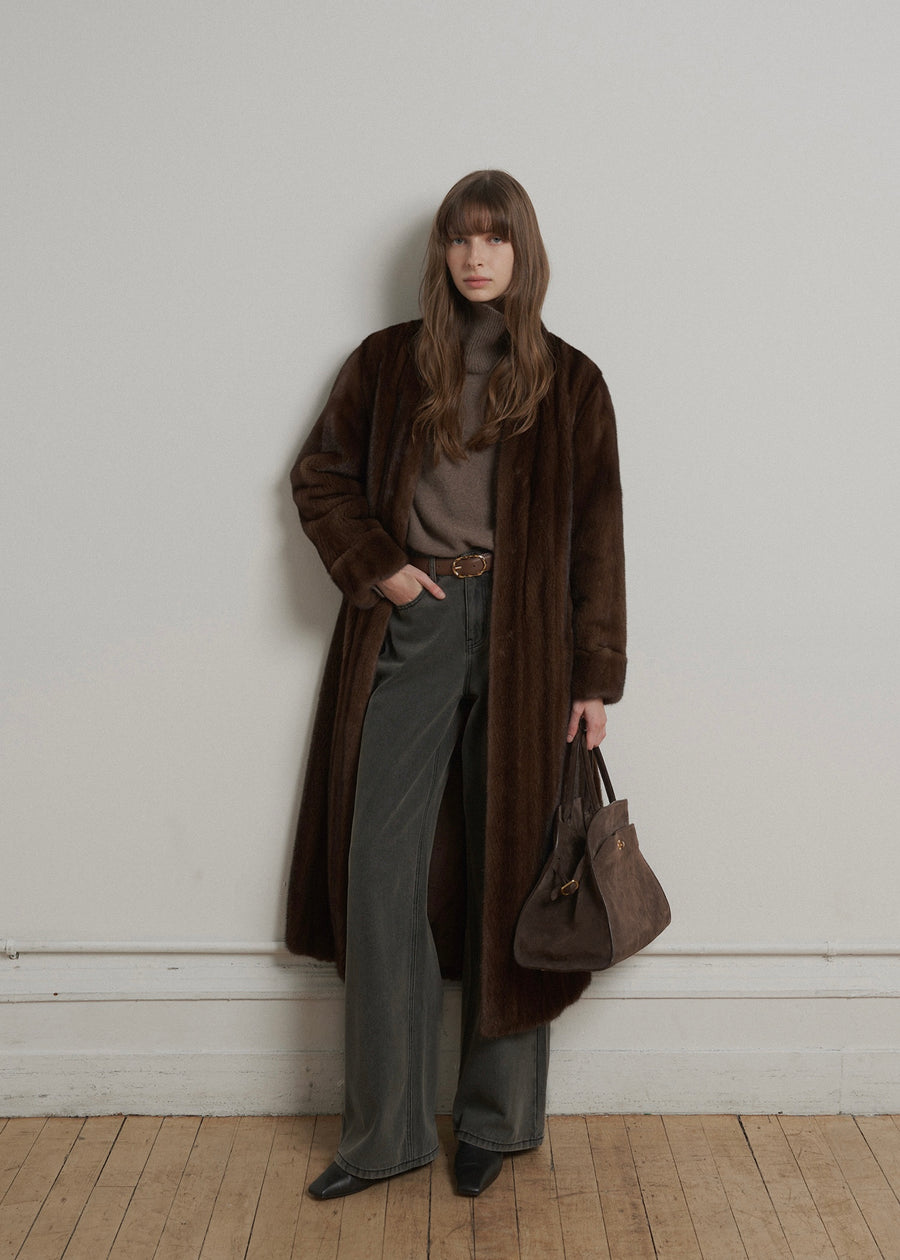 [PRE-ORDER] ELBORN | Kenneth Mink Robe Coat (Brown) Expected ship to 12/27/2024