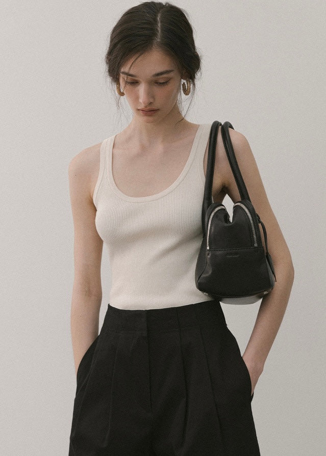 ELBORN | Bonner Square Leather Bag (Black) Expected ship to 06/13/2025