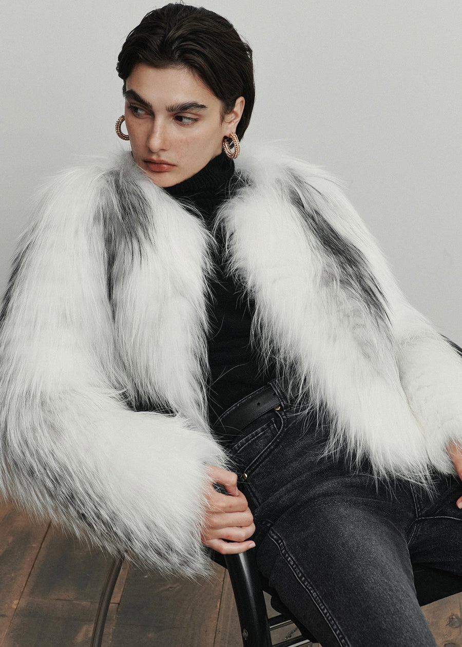 ELBORN | [Earlybird 10%] Blair Fox Fur Jacket (White) Expected ship to 12/12/2025