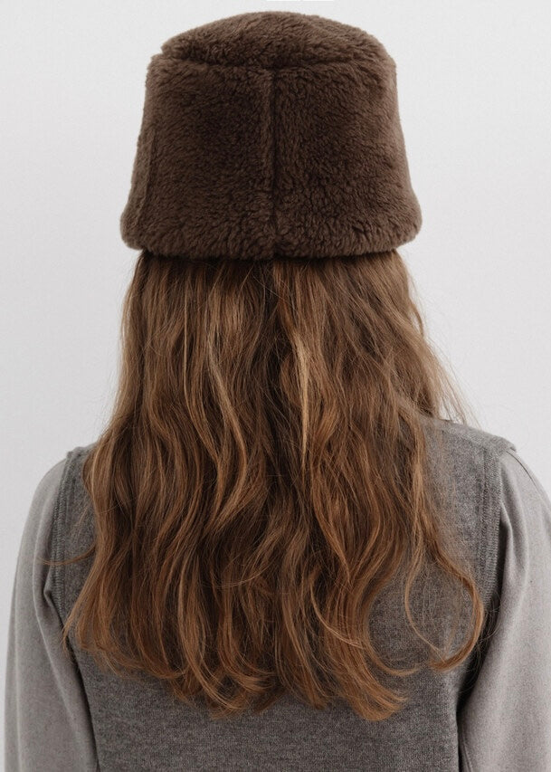 MOIA | Fur Bucket Hat (Brown) Expected ship to 12/12/2025