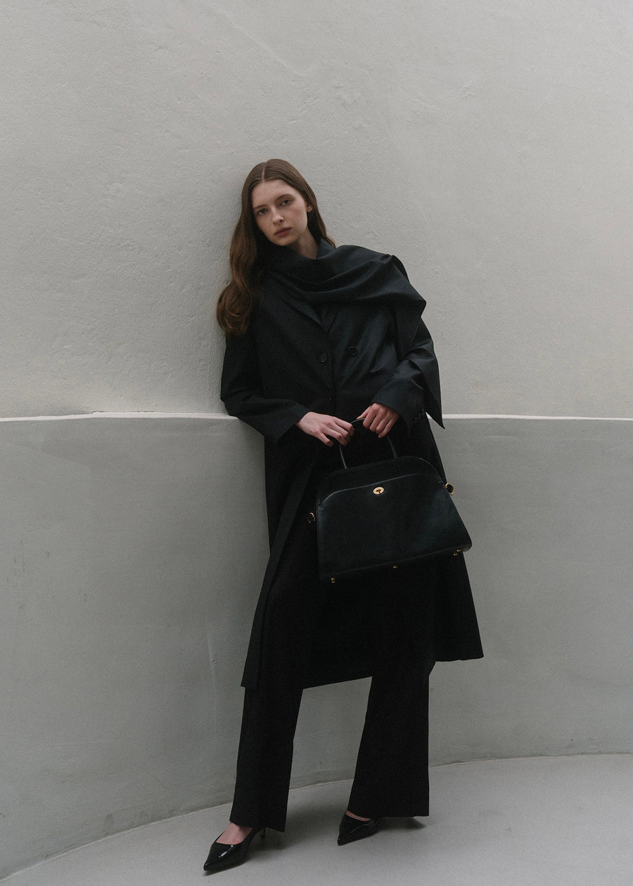 [4TH] ELBORN | Momet Leather Tote Bag (Black Leather) Expected ship to 05/19/2025