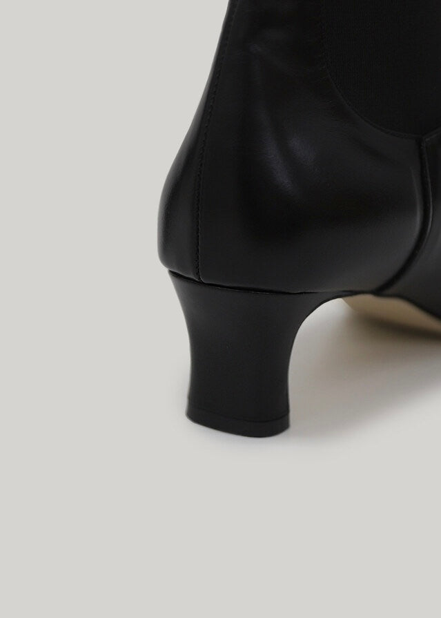 ELBORN | Vendome Leather Ankle Boots (Black) Expected to ship 12/29/2023