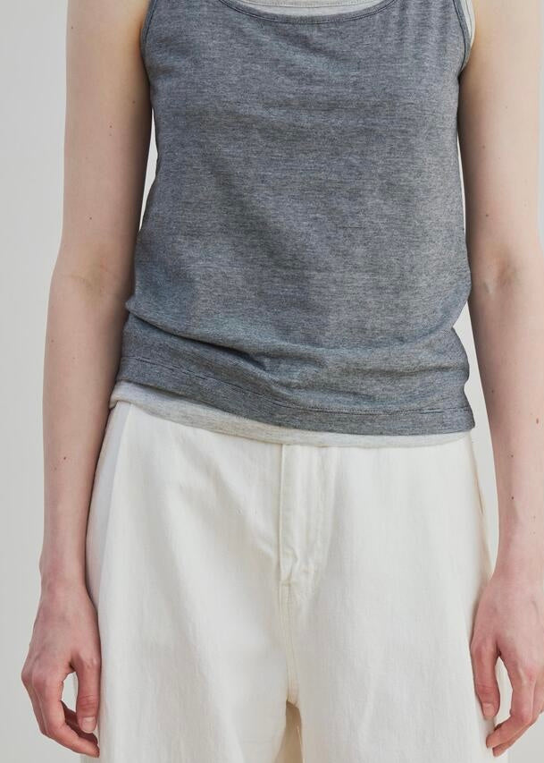 MOIA | Stripe Sleeveless (Navy) Expected ship to 06/20/2025