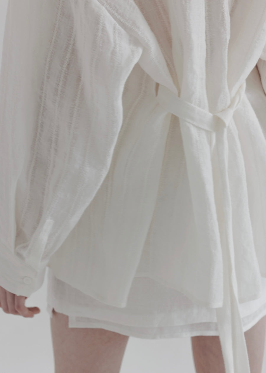 MOIA | Linen Round Shirt (White)