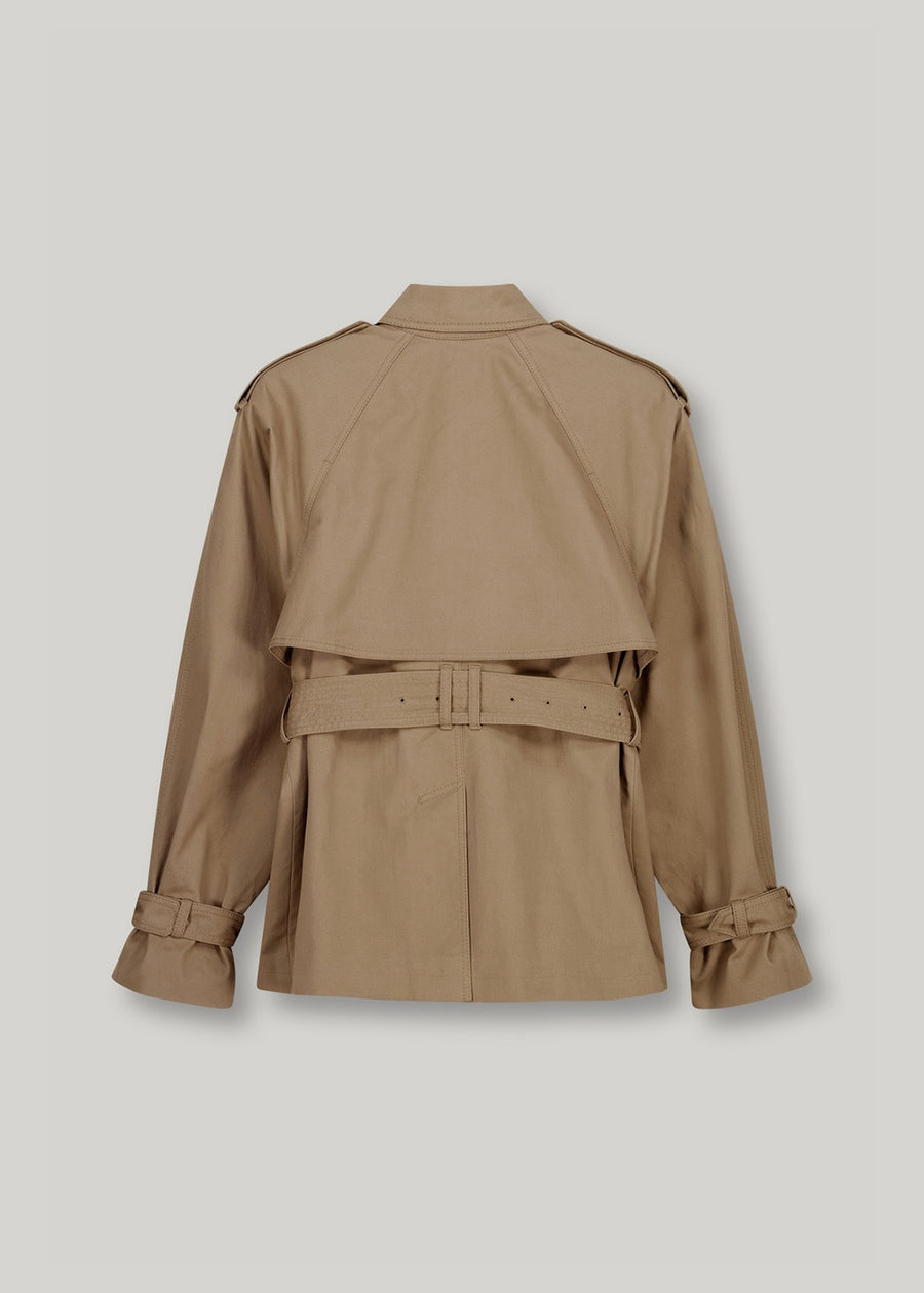 ELBORN | Levell Short Trench (Beige) Expected ship to 10/31/2025