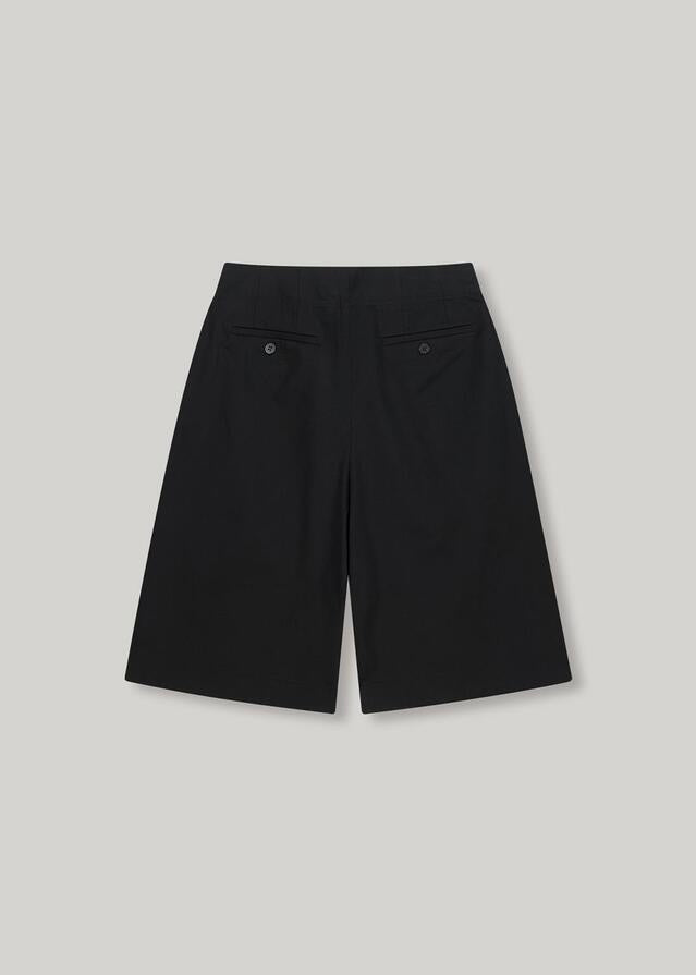 ELBORN | Theo Bermuda Pants (Black) Expected ship to 05/09/2025