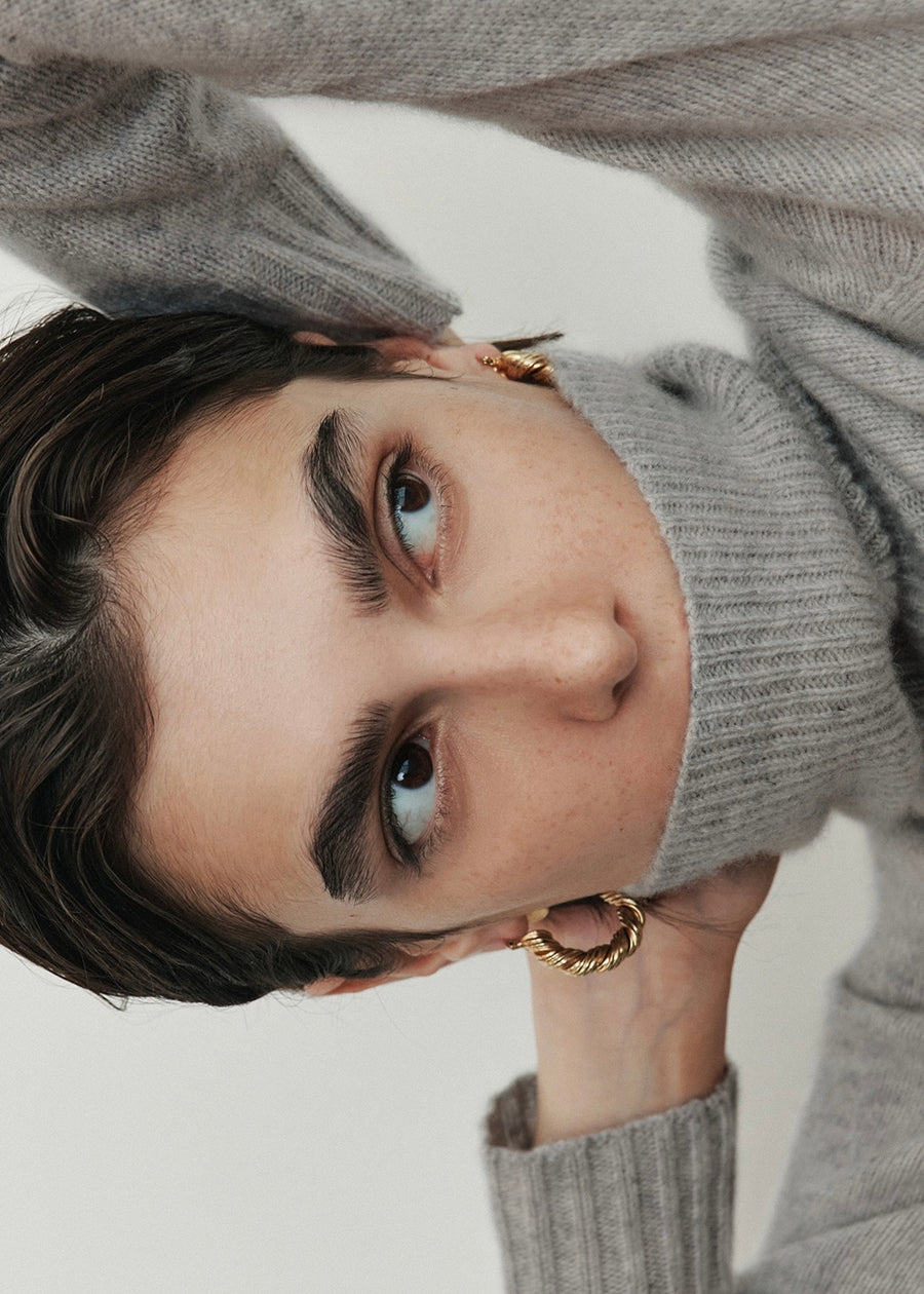 ELBORN | Velours Cashmere 100% High-neck Sweater Expected ship to 11/28/2025