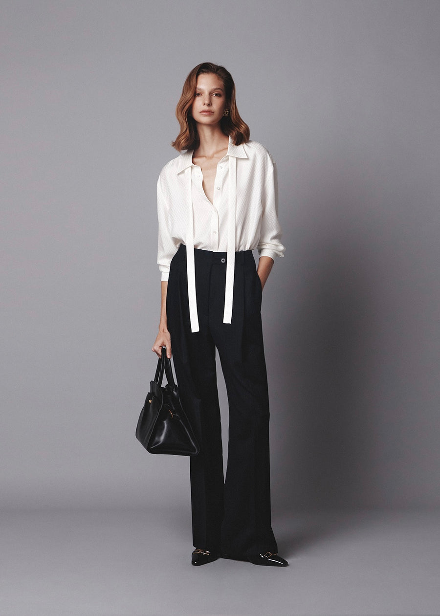 ELBORN | Tess Wool Slacks (Navy Stripe)