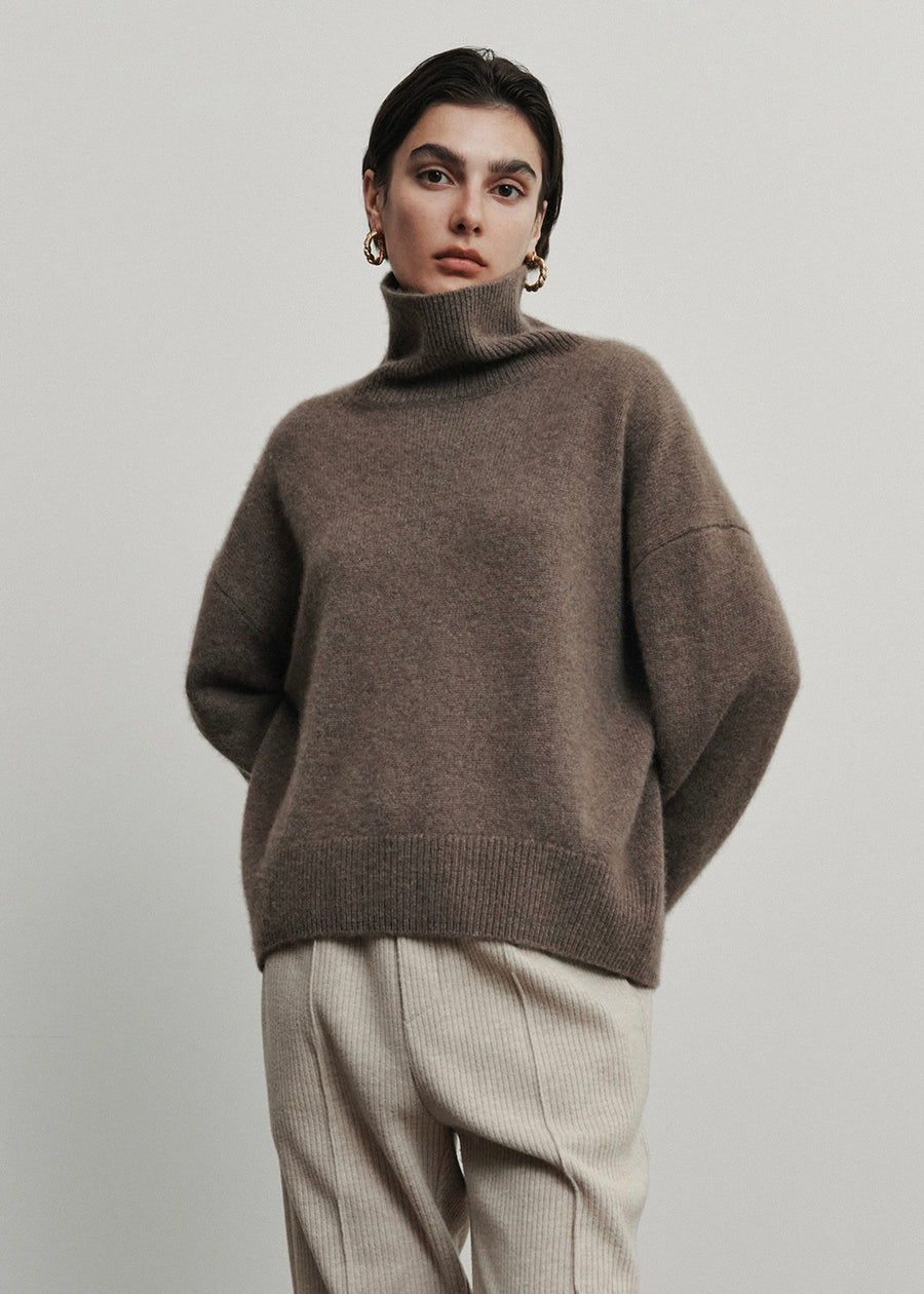 ELBORN | Becky Cashmere 100% High-neck Sweater (Mocha)
