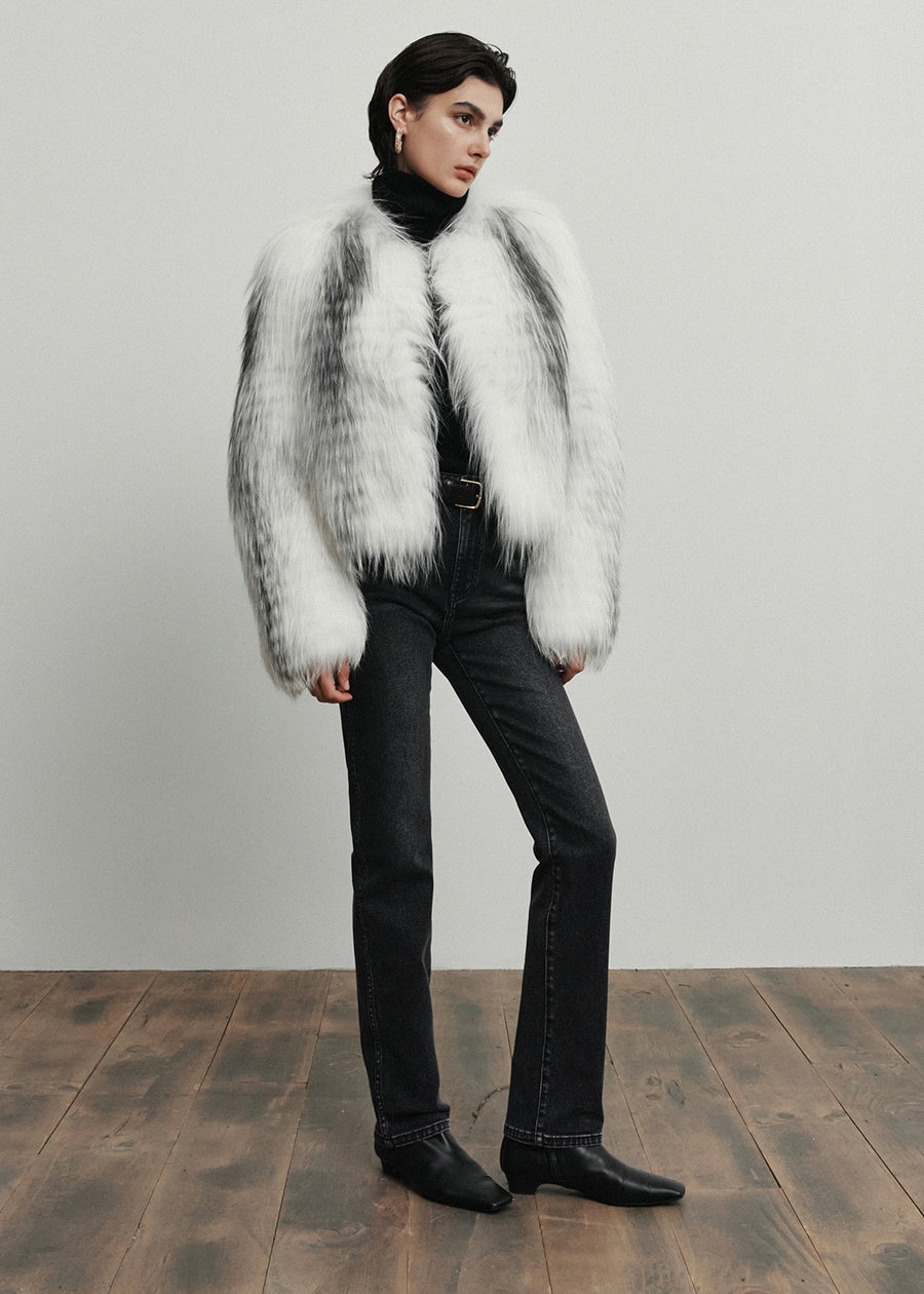 ELBORN | [Earlybird 10%] Blair Fox Fur Jacket (White) Expected ship to 12/12/2025