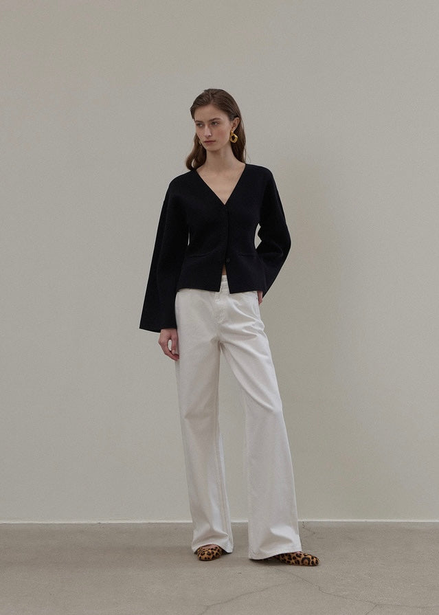 ELBORN | Riven V-neck Silk Knit Jacket (Black)