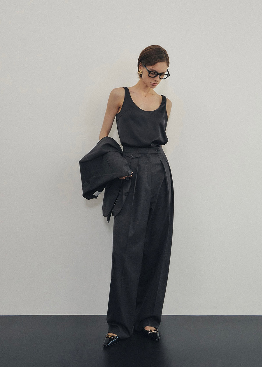 ELBORN | Nao Pleats Wool Slacks (Charcoal)