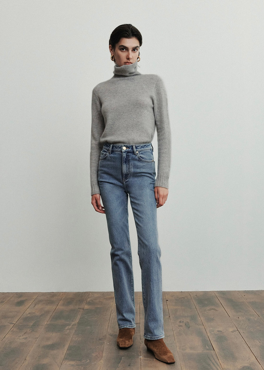 ELBORN | Velours Cashmere 100% High-neck Sweater Expected ship to 11/28/2025