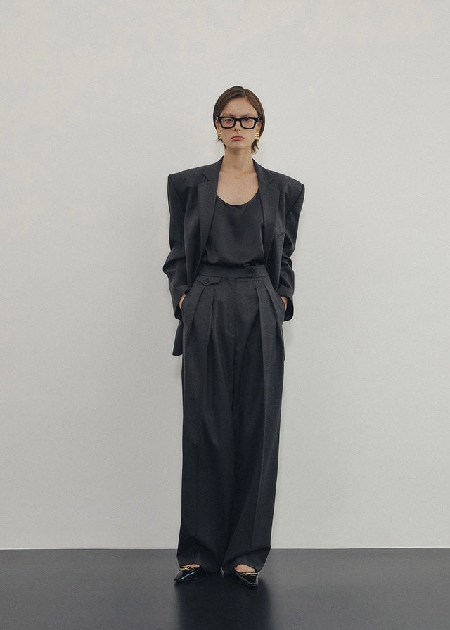 ELBORN | Nao Pleats Wool Slacks (Charcoal)