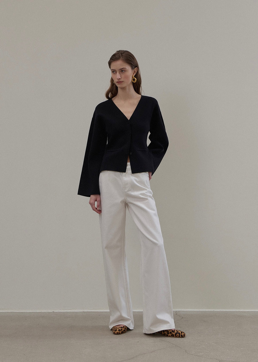 ELBORN | Riven V-neck Silk Knit Jacket (Black)