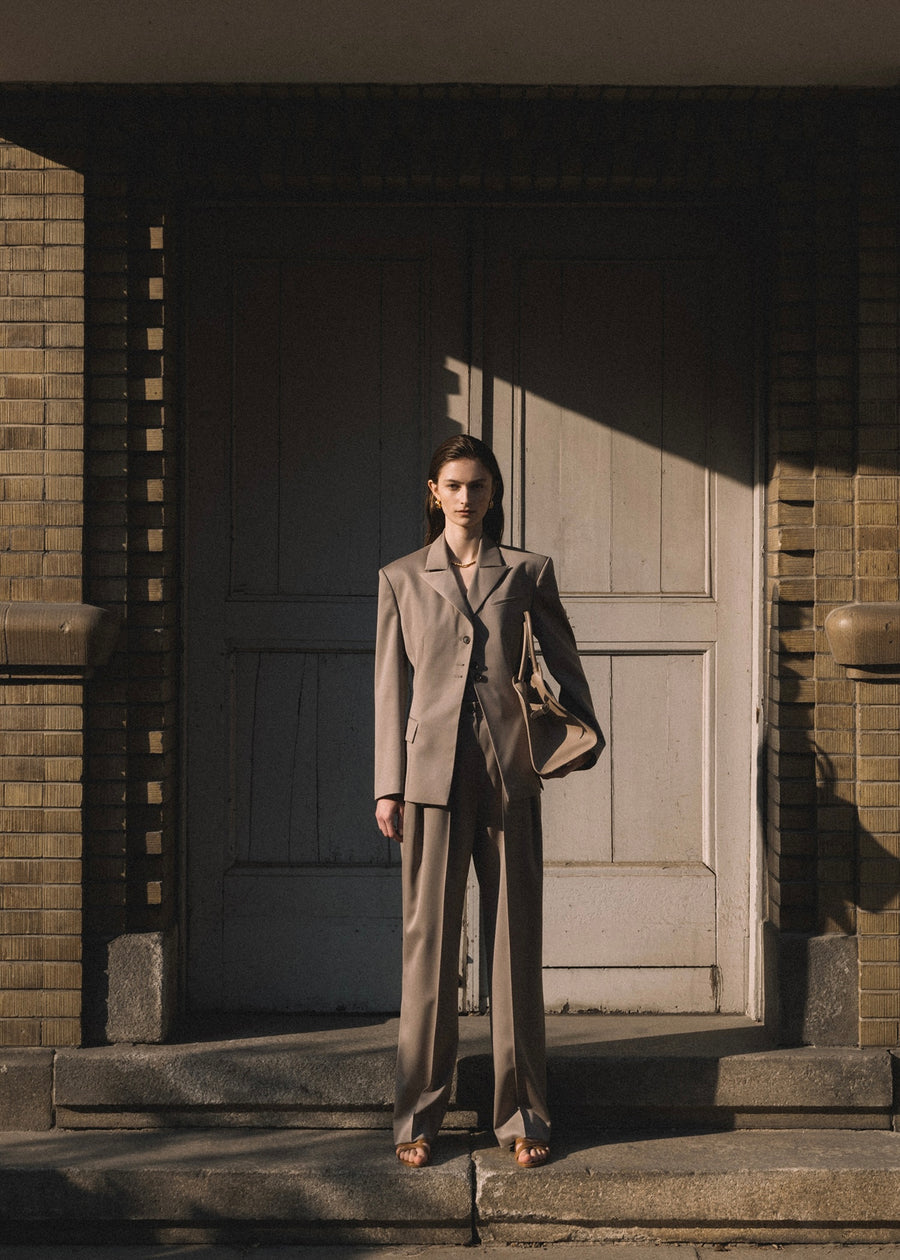 ELBORN | [LIMITED] Button Pleats Wool Slacks (Beige)