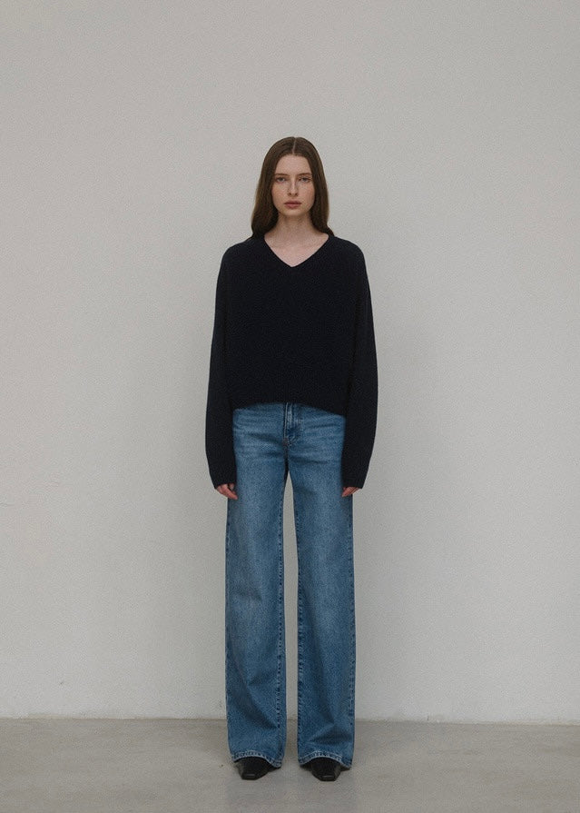 [2ND RE-ORDER] ELBORN | Melrose V-neck Cashmere Knit Top (Navy)
