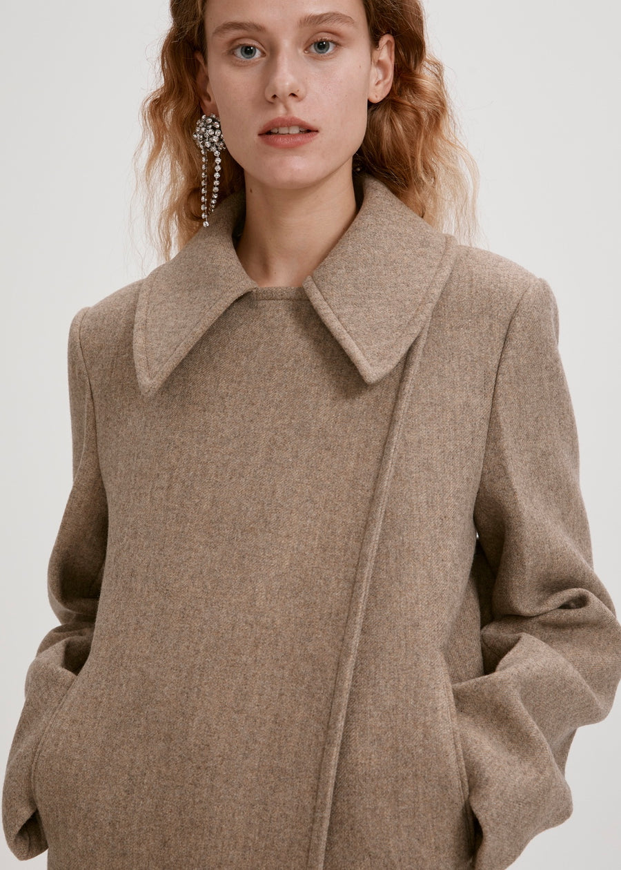 SPREAD COLLAR WOOL COAT (BEIGE) | RECTO