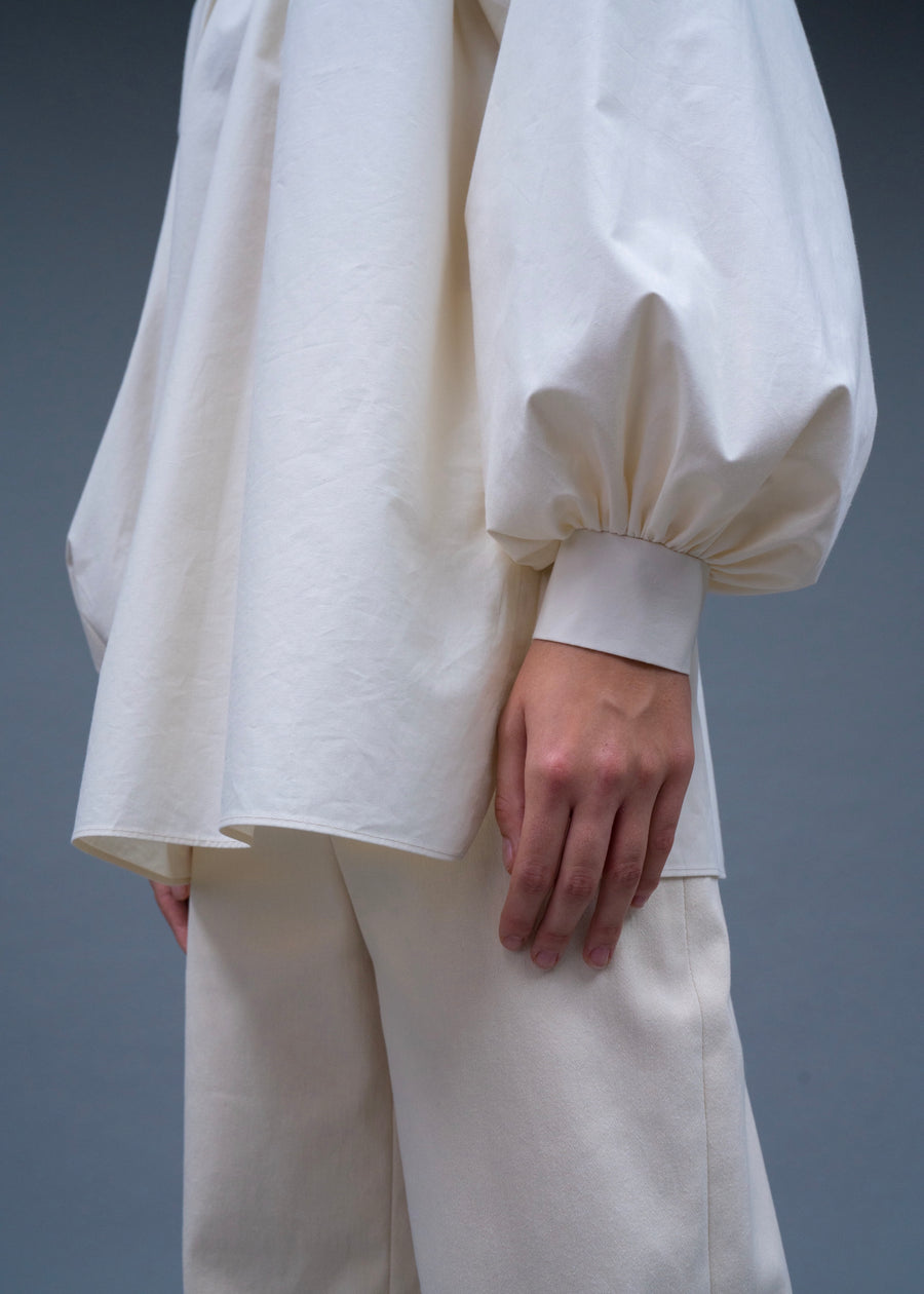 COROLLA GATHERED BLOUSE | L E H A