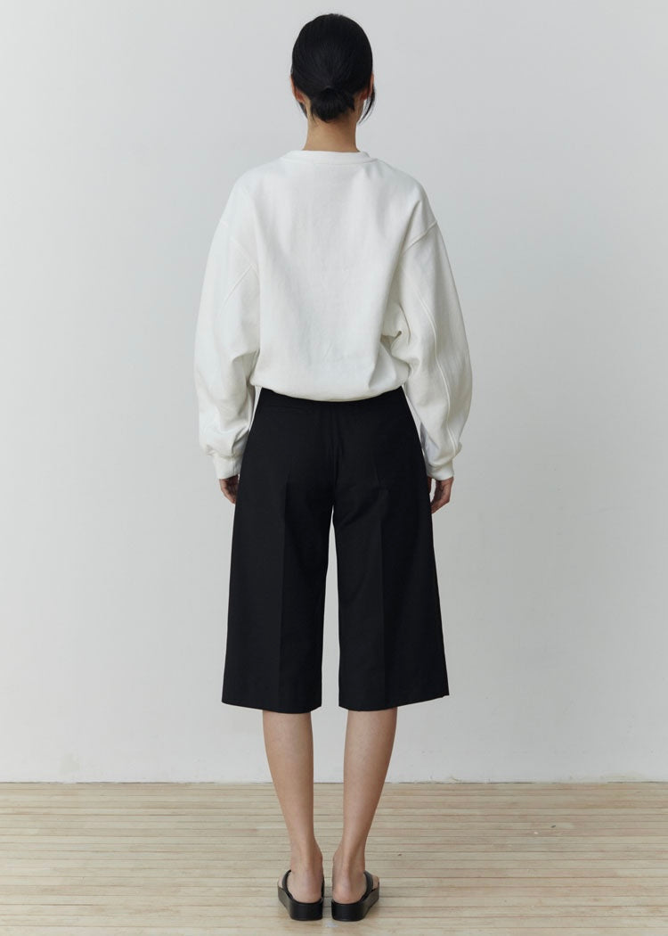 [1st Re-Order] Madeleine Sweatshirt (White)