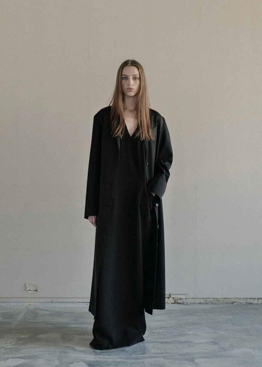 [LEHA] V-NECK MAXI DRESS - BLACK