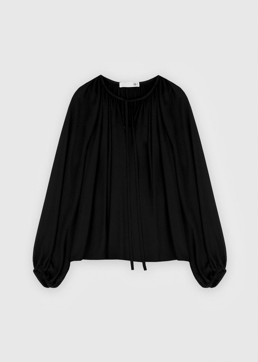 LAYERED PLEATED DRESS (BLACK) | RECTO.
