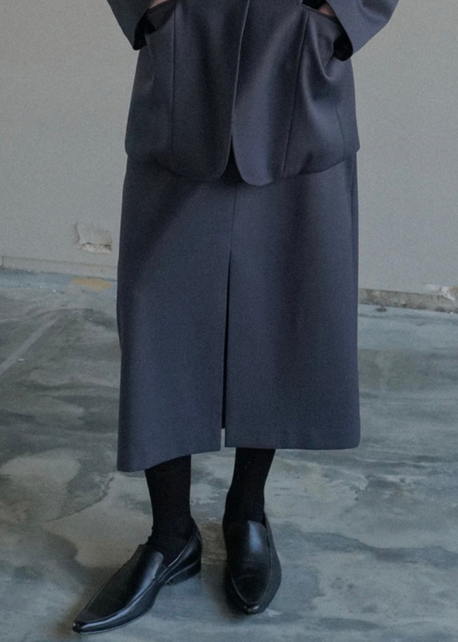 [LEHA] GREYSTONE SLIT SKIRT - GRAPHITE