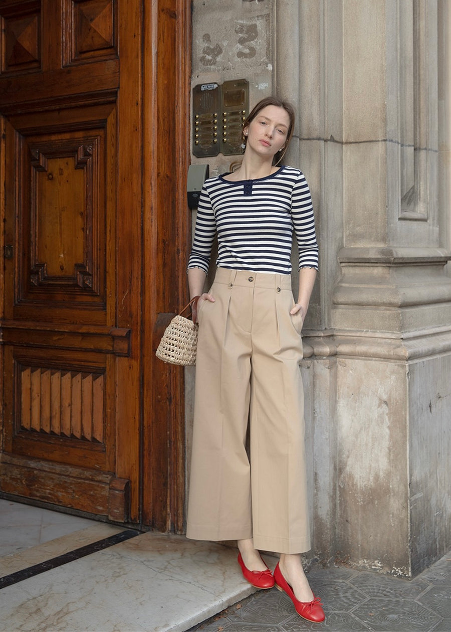 Button Ribbed Slim top  (Navy stripe)