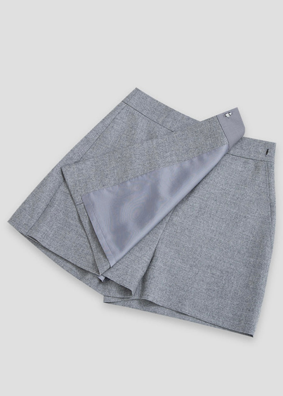 [LEHA] AVA WOOL CUB SHORTS -LIGHT GREY