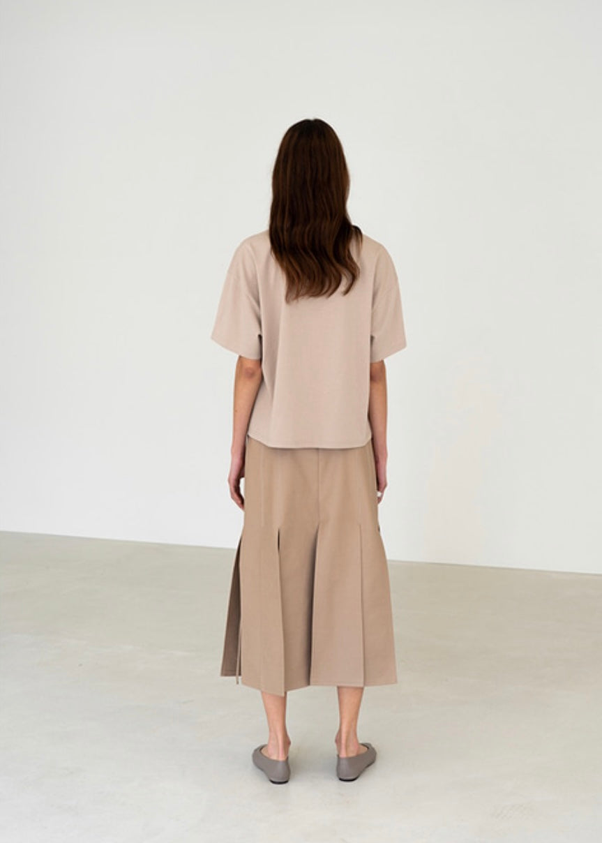 [Re-stock] Topstitched paneled midi skirt (Beige)