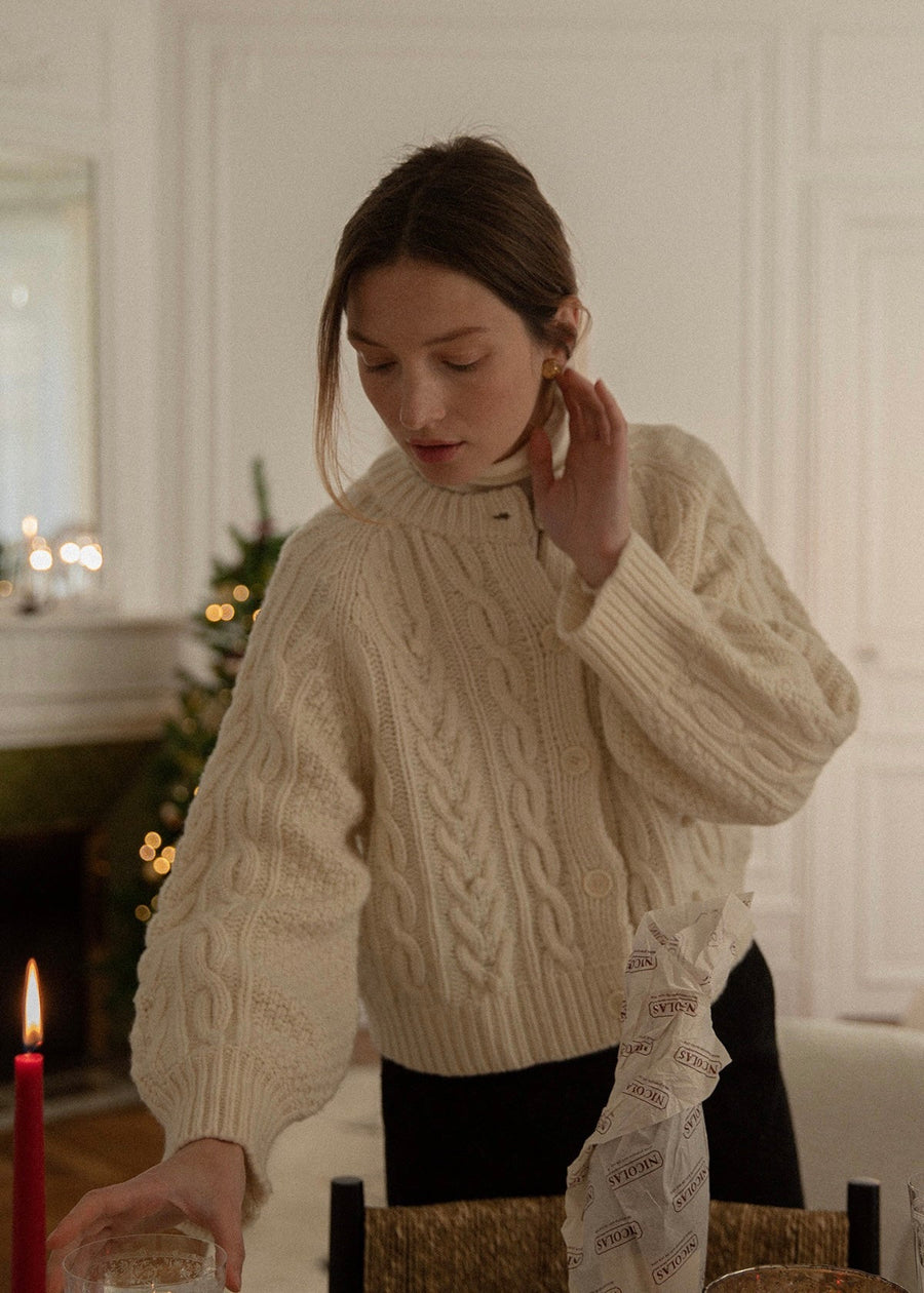 La Neige Cable-Knit Cardigan (Snowfall white)