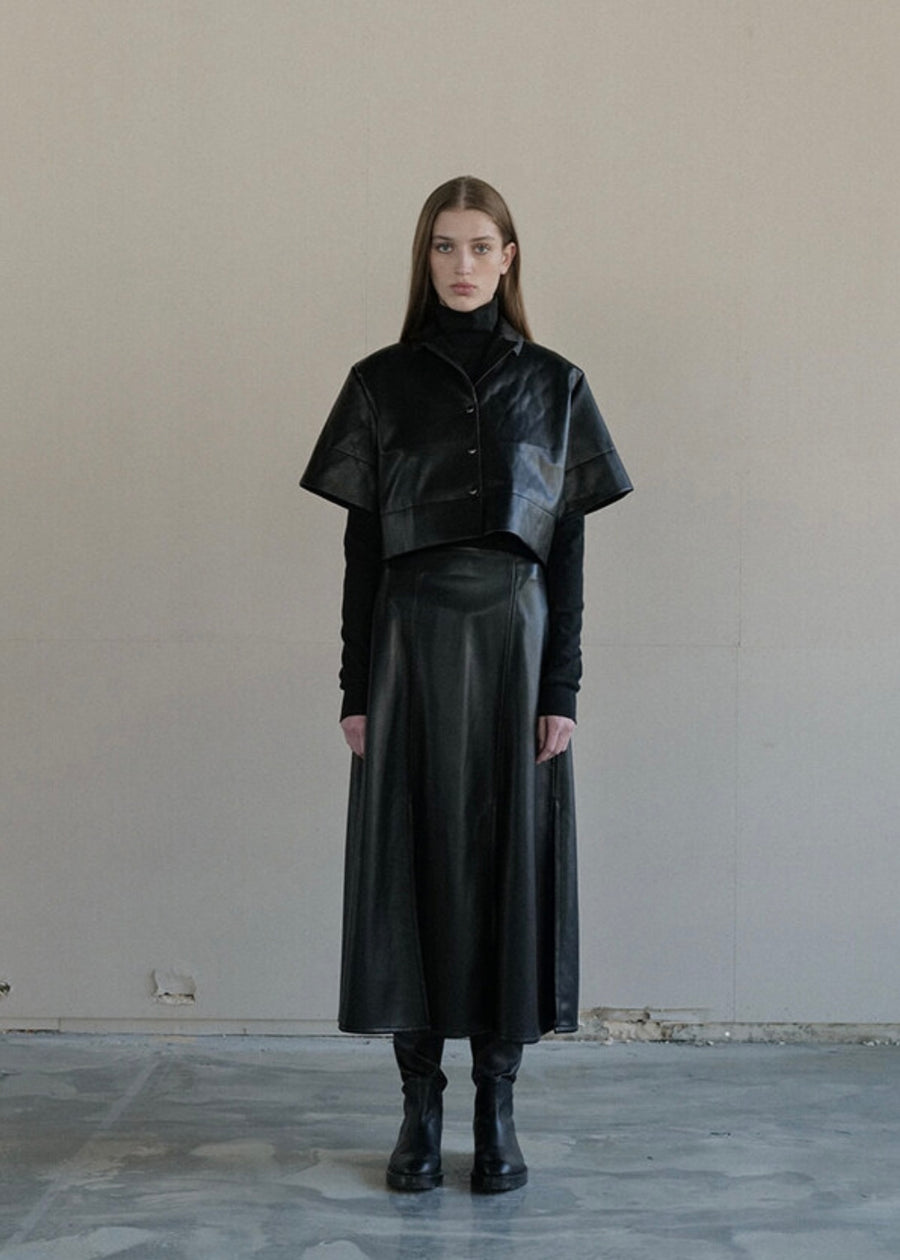 [LEHA] CROPPED ECO-LEATHER SHIRT JACKET - BLACK