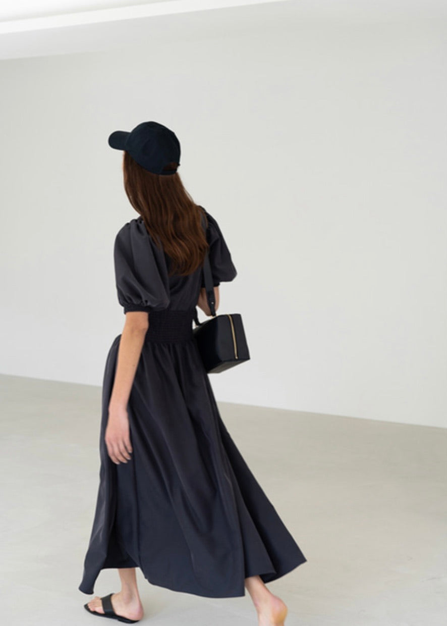 Tencel smocked midi dress (Anthracite)
