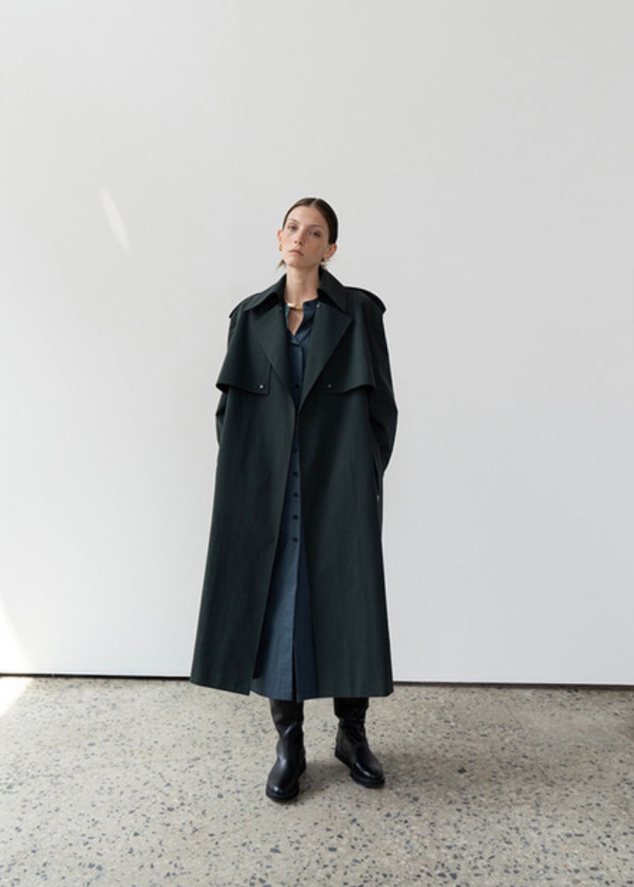 (Re-stock)Oversized collar trench coat (dark green)